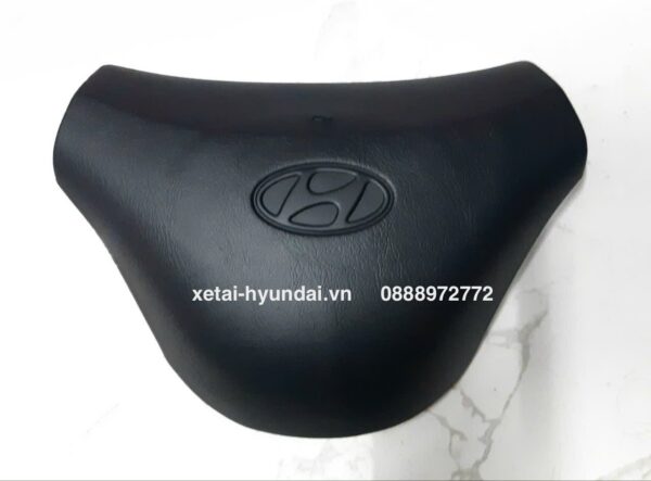 Nắp Còi Nắp Kèn Xe Tải Hyundai Kia HD260 HD270 HD320 HD700 HD1000