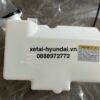 Bình Nước Rửa Kính Hyundai HD260 HD270 HD320 HD700 HD1000 Universe