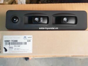 Công Tắc Lên Xuống Kính Hyundai HD260 HD270 HD320 HD360 HD700 HD1000