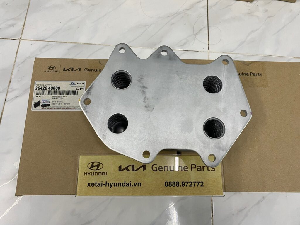 Sinh Hàn Nhớt Hyundai D4GA Xe Mighty 75s 110s 110SL 110XL County HD120 HD210 HD240