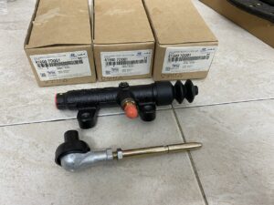 Tổng Côn Trên Heo Côn Hyundai HD260 HD270 HD320 HD700 HD1000